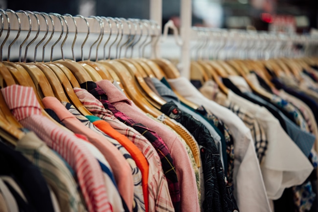 التجارة في قطاع الملابس المستعملة